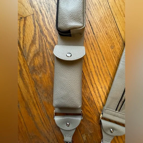 Bandolier Billie - PHONE CASE & ALL LEATHER STRAP - Greige/Silver - Picture 10 of 10